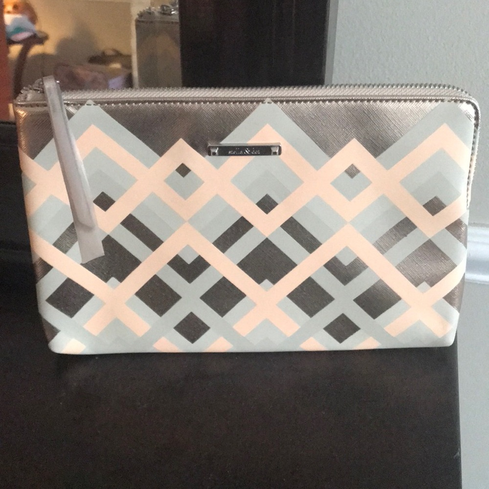 *NEW* Stella & Dot clutch/pouch